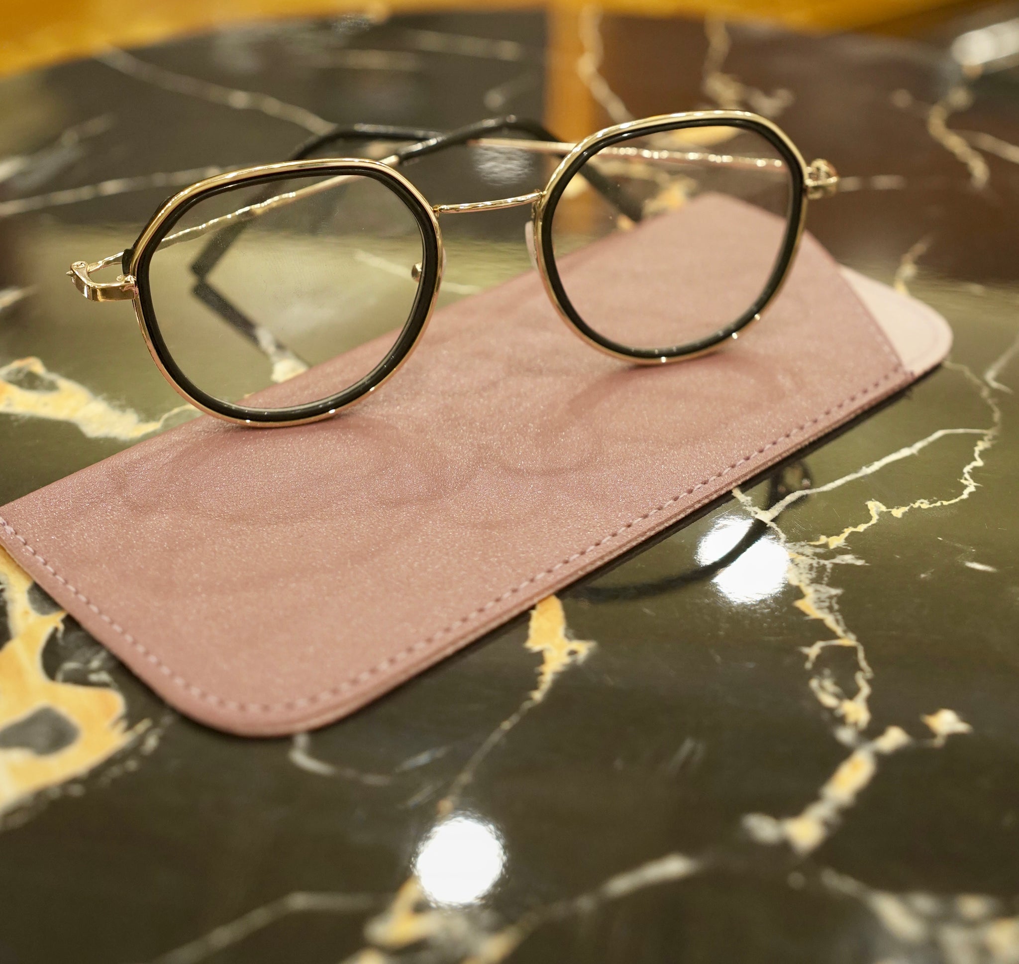 The Ava Frame