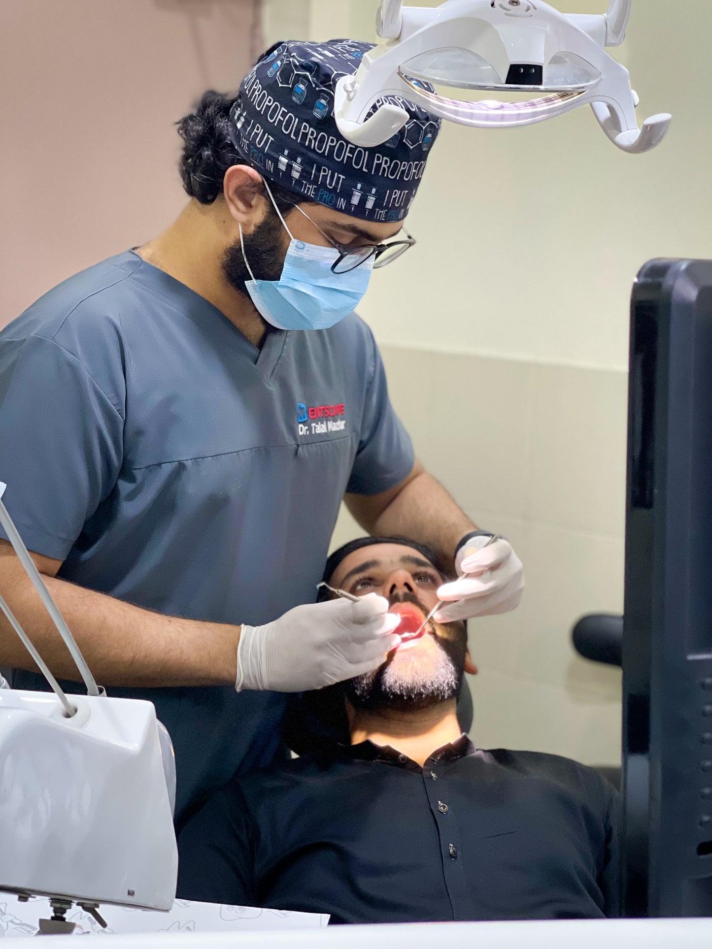 Male Performance V Neck