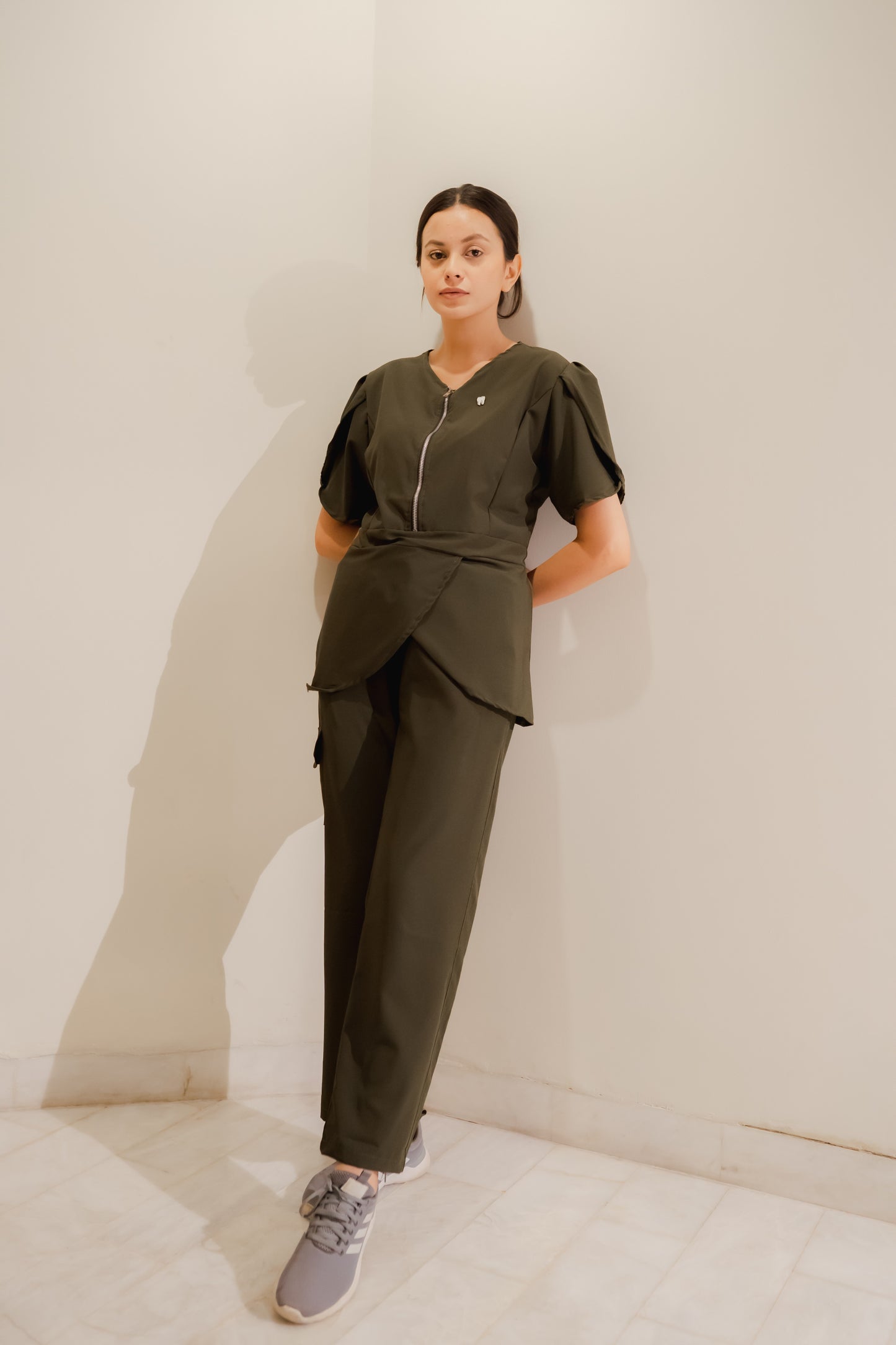 Cotton Edit: Female Tulip Zipper Olive Green with Straight Trousers (Small)